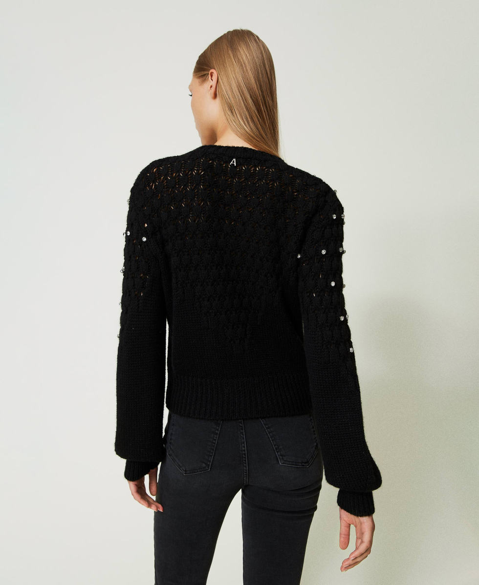 Cardigan with handmade embroidery