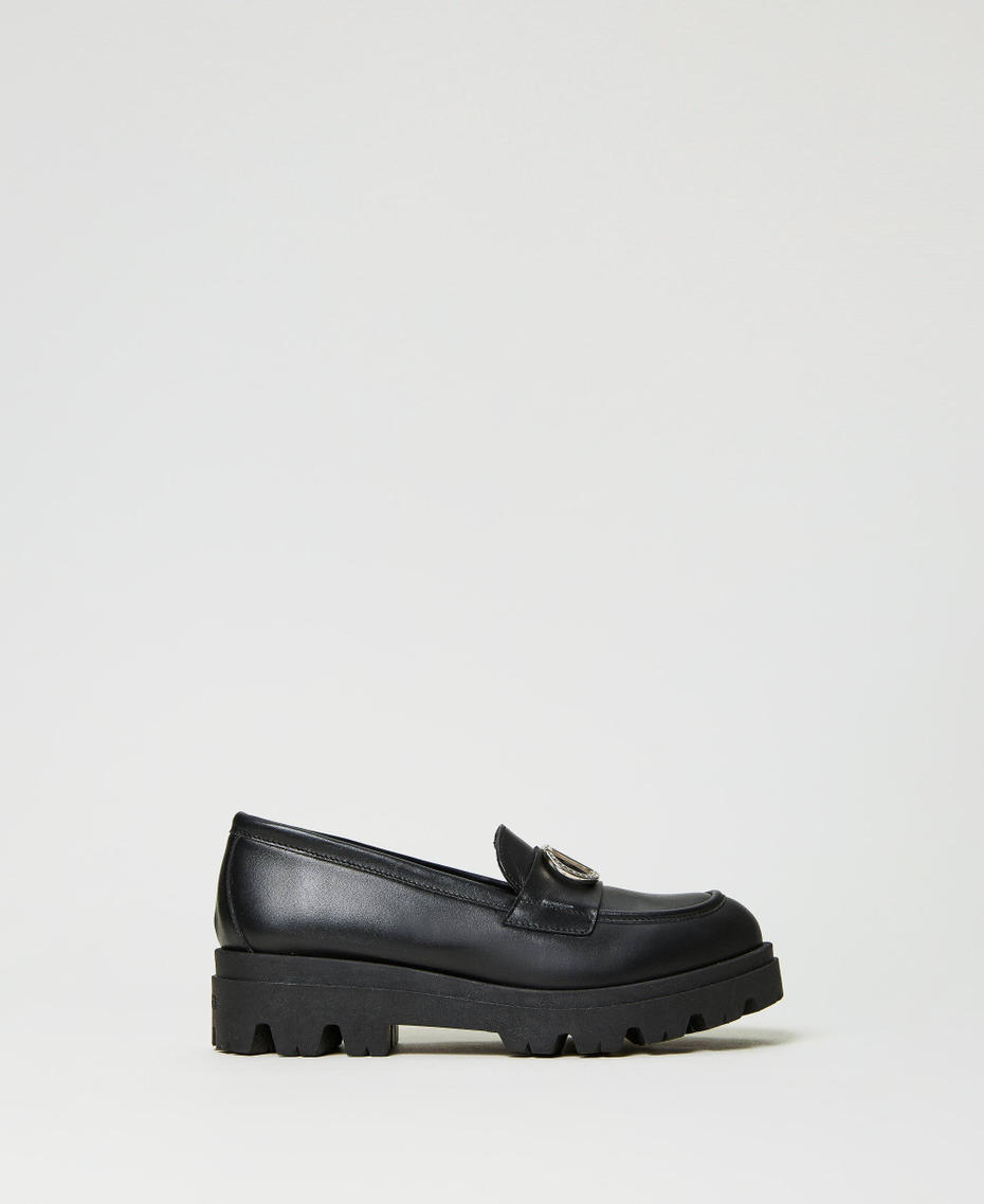 Mocassins en cuir avec Oval T