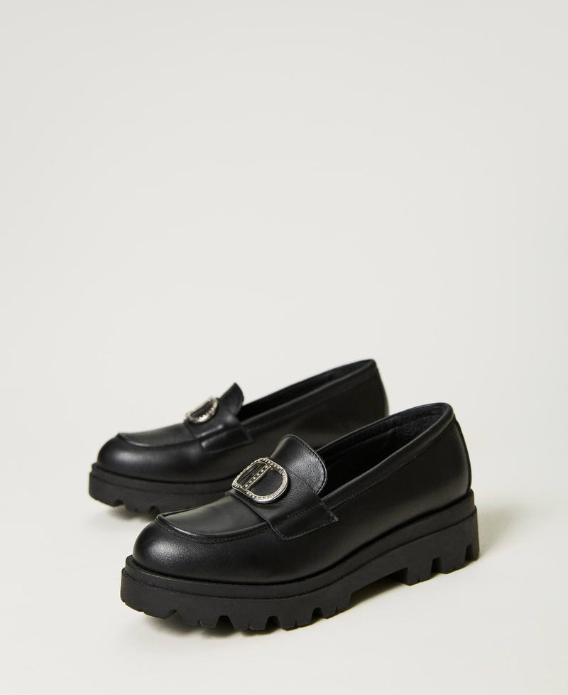Mocassins en cuir avec Oval T