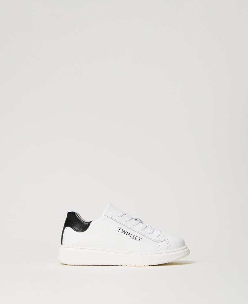 Sneakers in pelle Bicolor Off White / Nero Bambina 232GCJ070-01