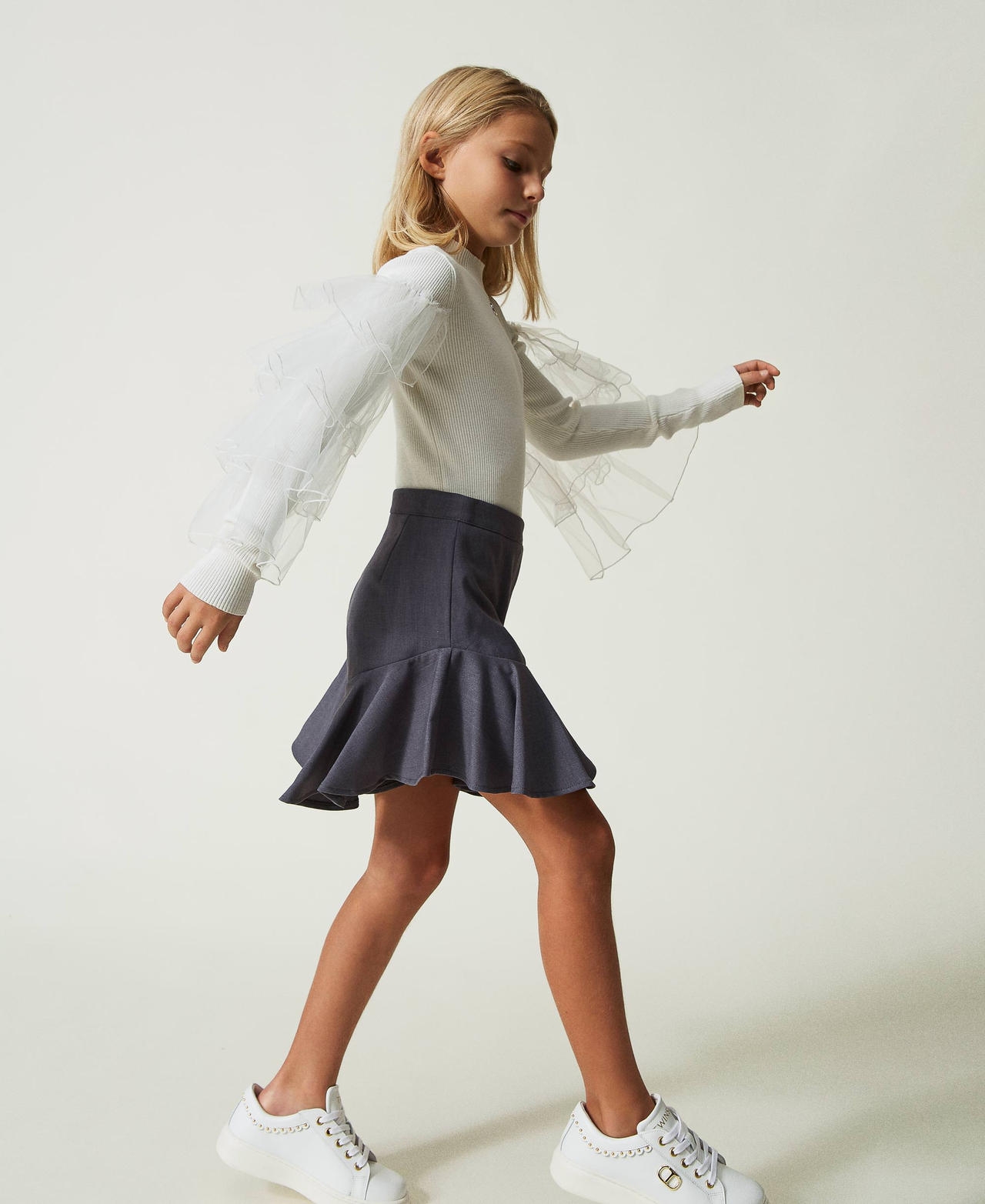 Short évasé avec volants
