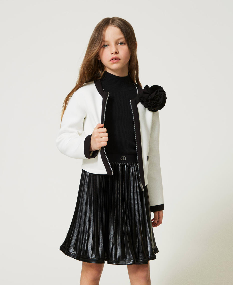 Leather-like pleated skirt Black Girl 232GJ2080-01