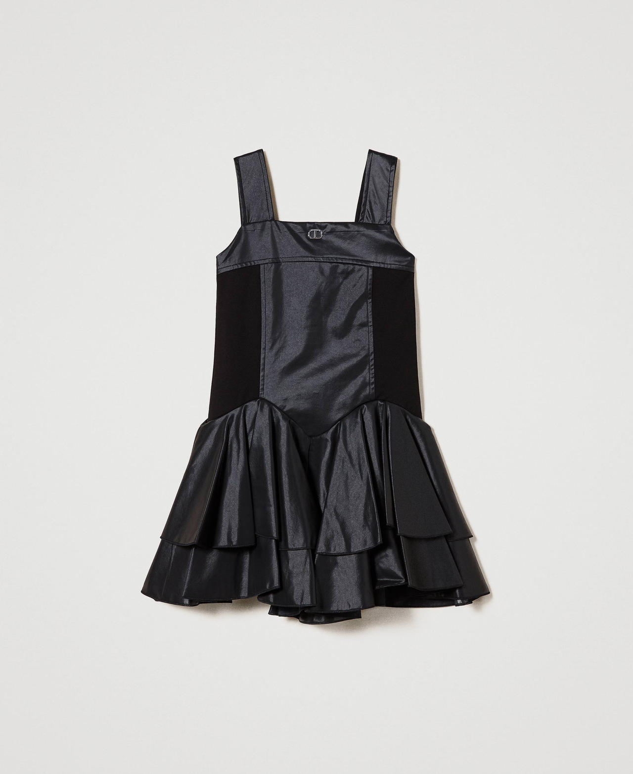 Short dress with flounces