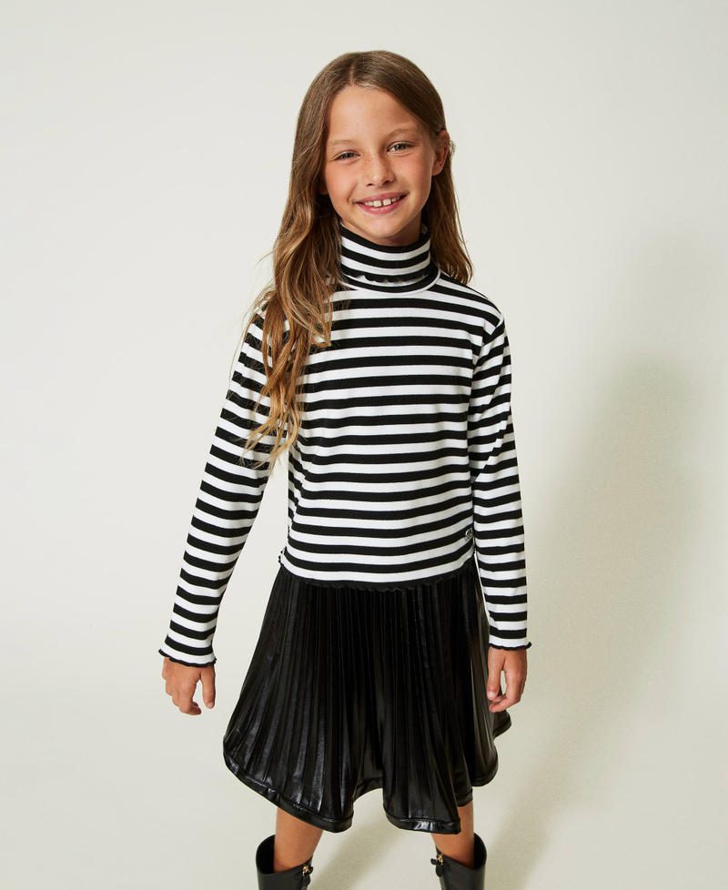 Striped turtleneck jumper Two-tone Black / Off White Stripe Girl 232GJ2157-01