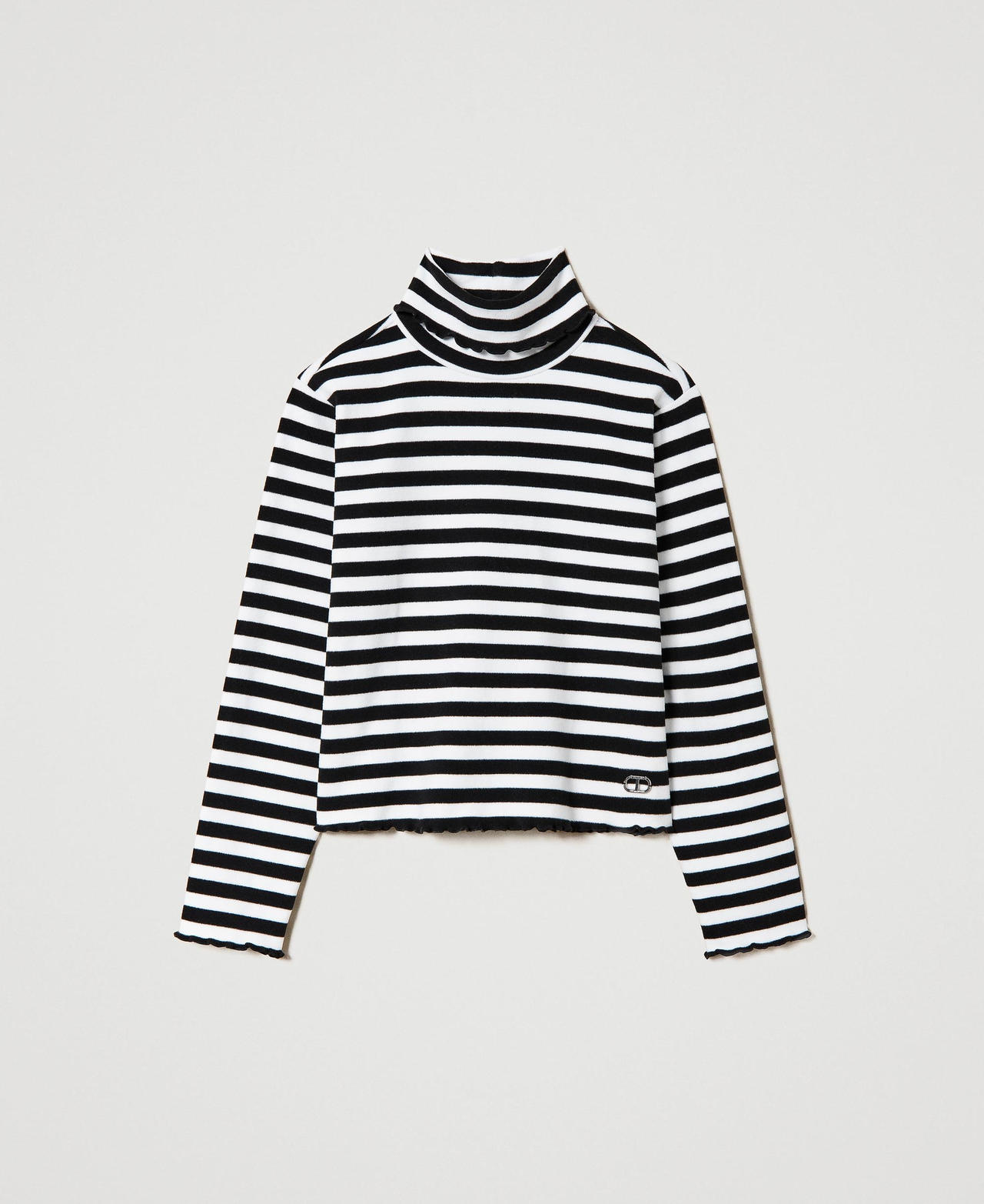 Pull col roulé à rayures