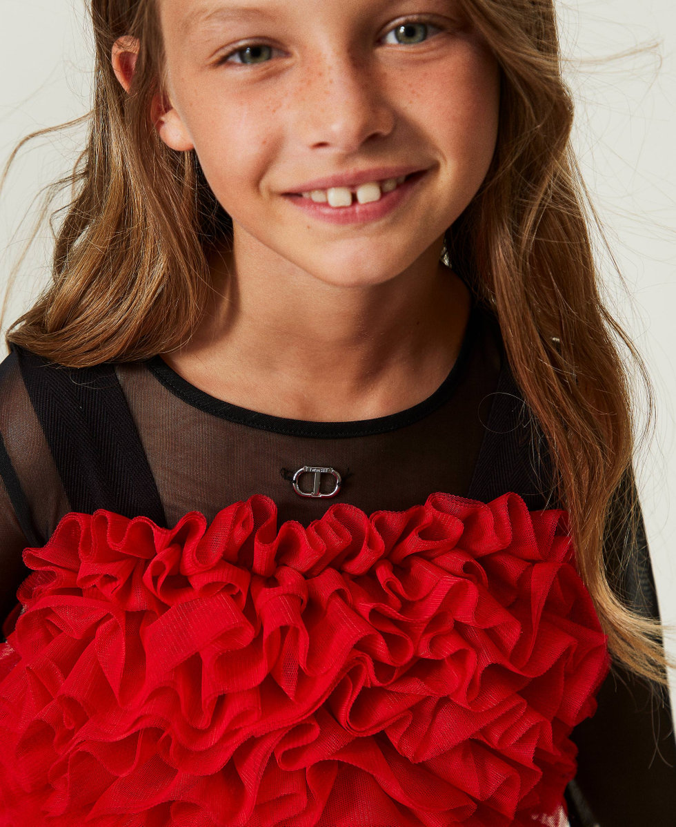 Robe avec volants et t-shirt en tulle