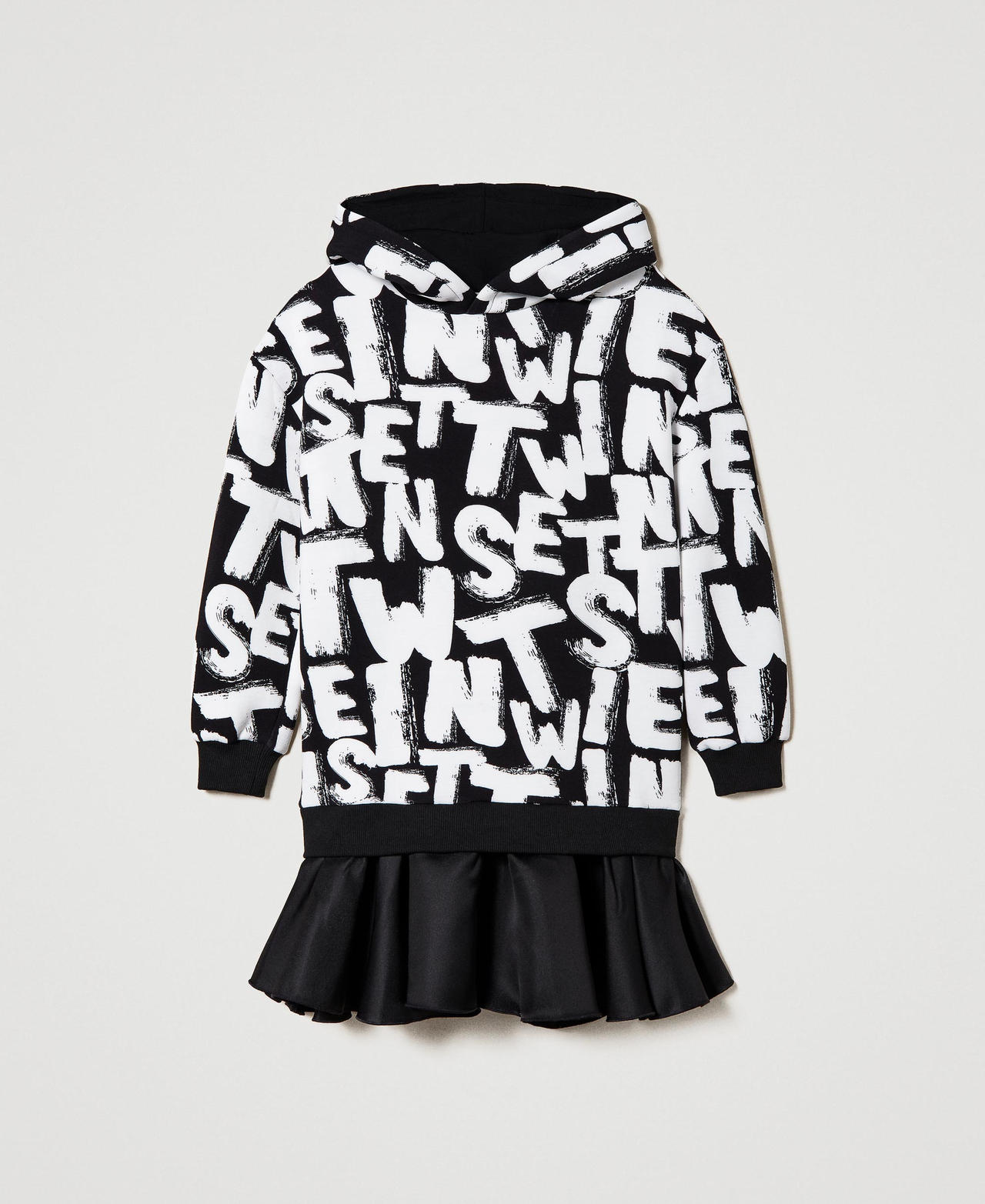 Short dress with lettering print