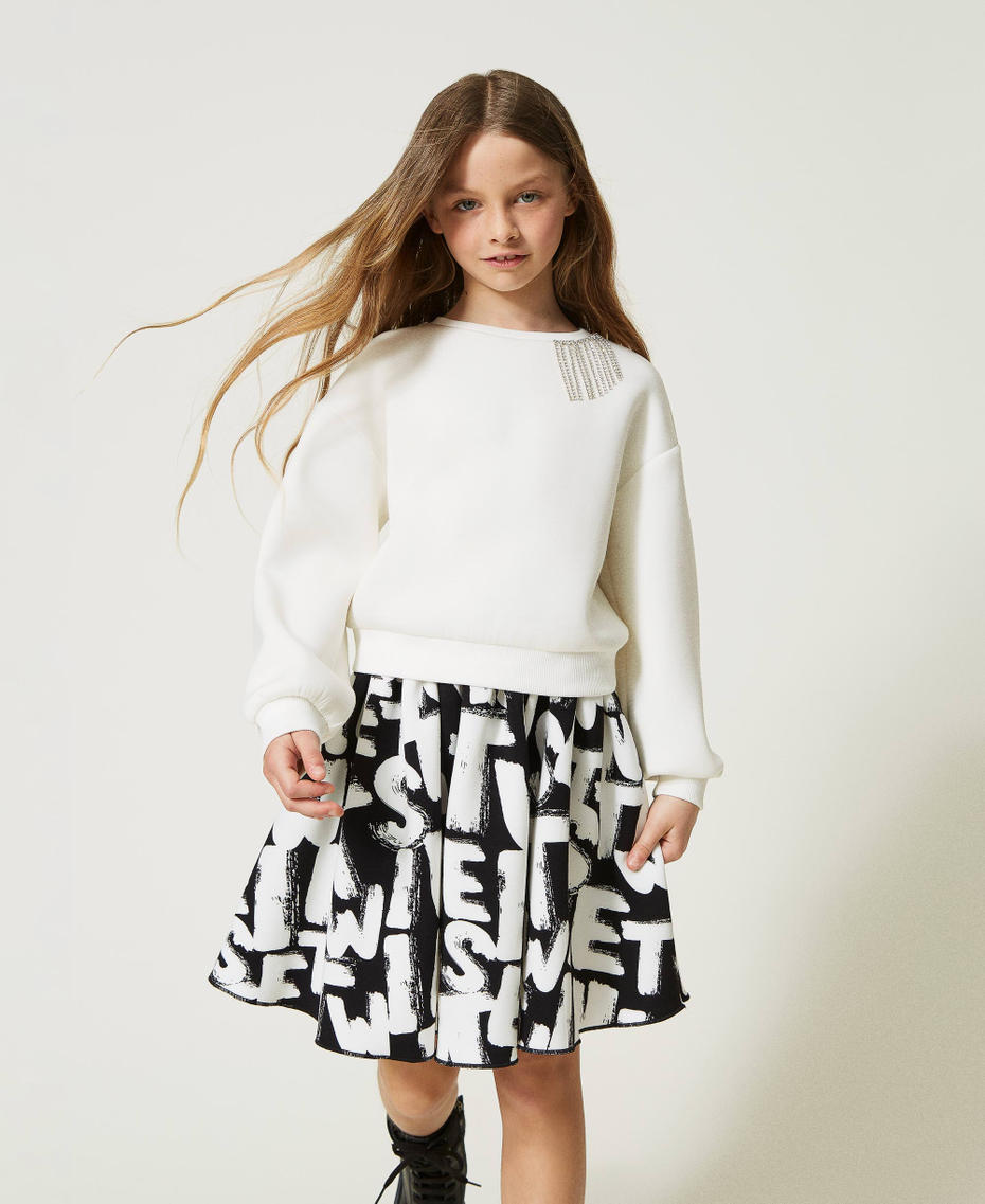 Short skirt with lettering print Black / Snow Logo Print Girl 232GJ2252-01