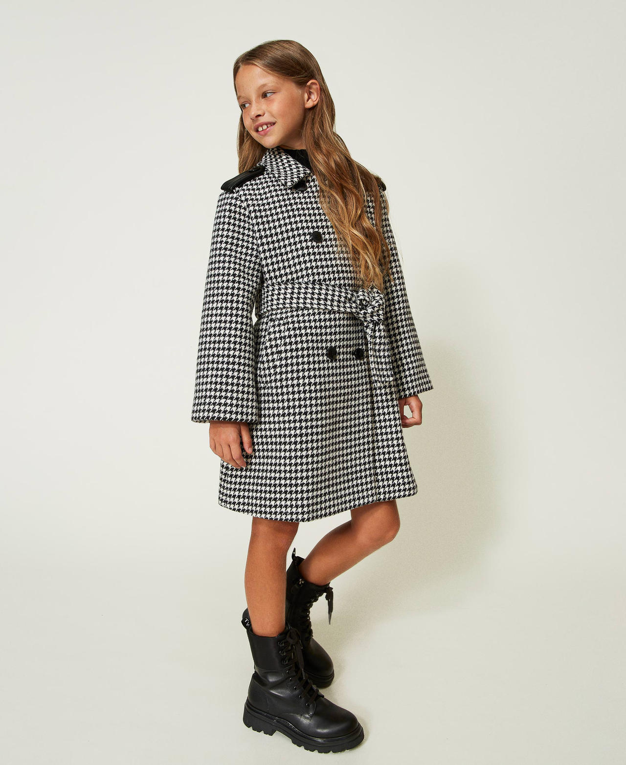 Houndstooth wool cloth coat
