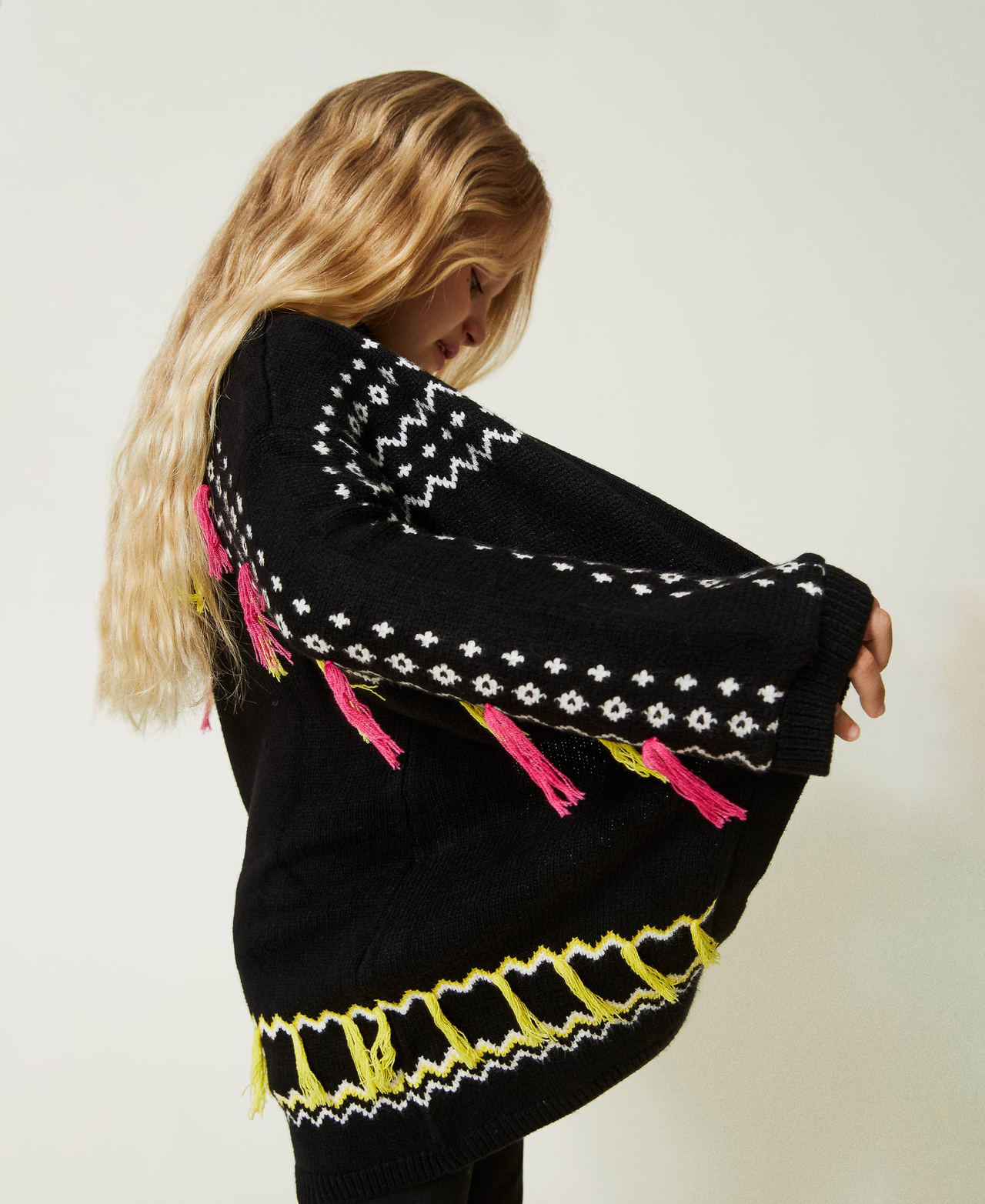 Jacquard coat with fringes Black Multicolour Girl 232GJ3701_10986_01