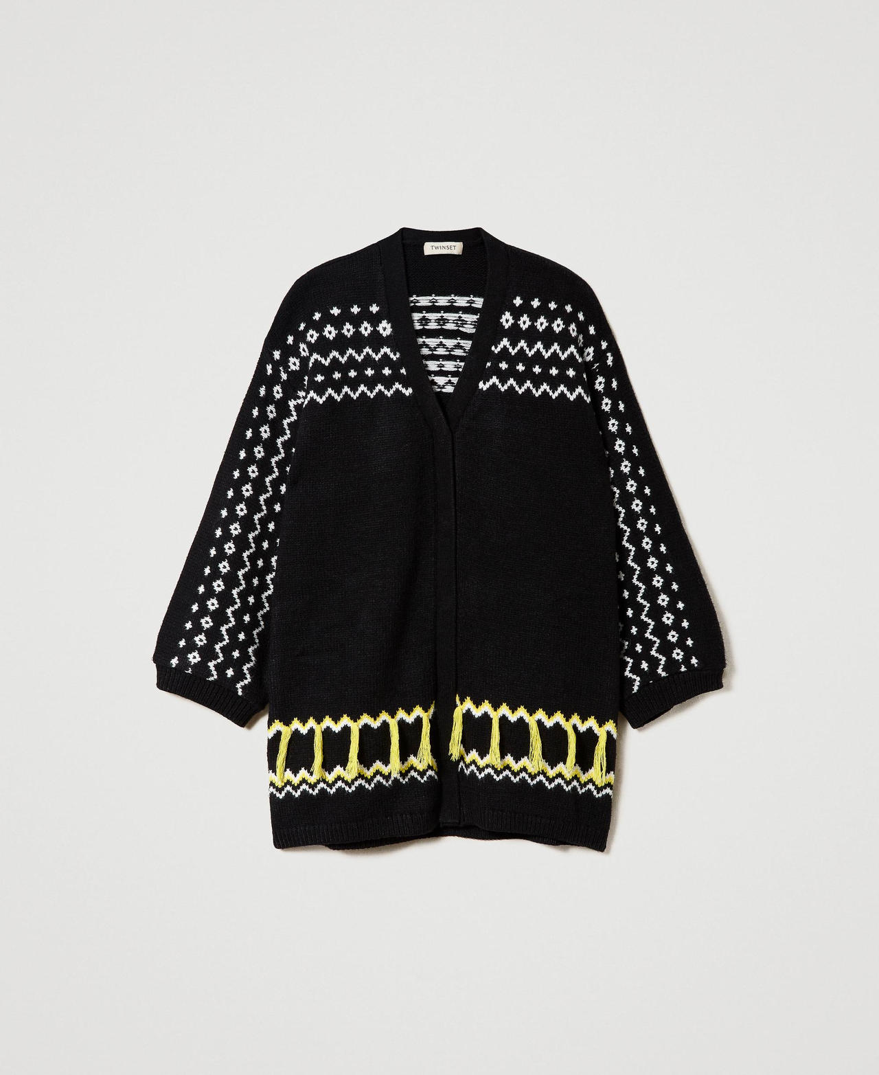 Jacquard coat with fringes