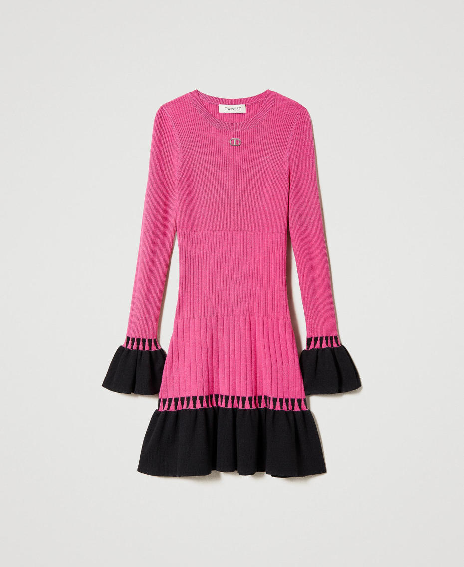 Short ribbed dress with flounces