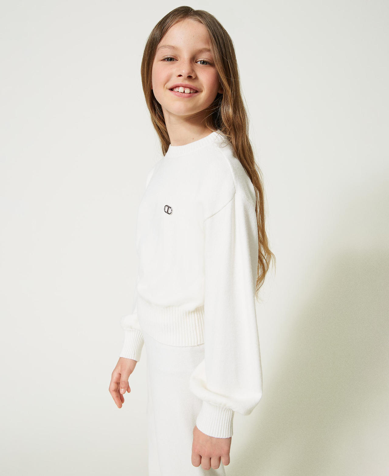 Viscose blend jumper with Oval T Off White Girl 232GJ3740_00526_02