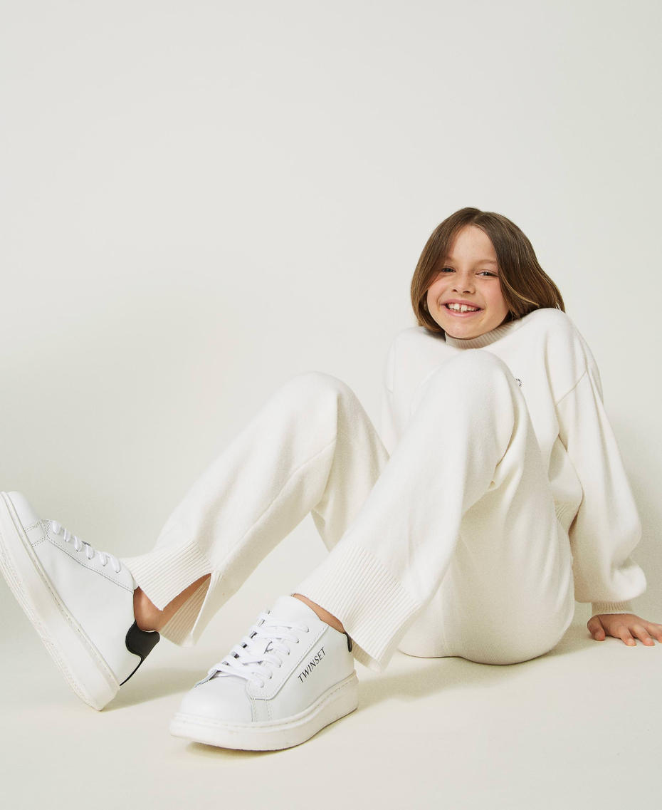 Pantalon en maille avec Oval T