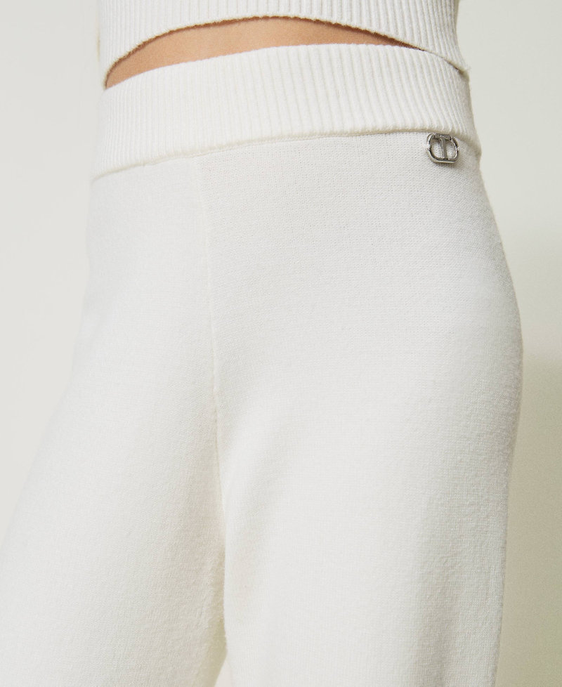 Pantalon en maille avec Oval T