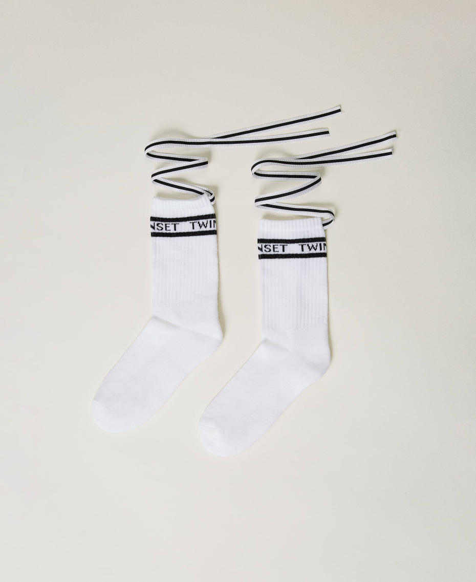 Jacquard logo and ribbon socks Off White Girl 232GJ4380-01
