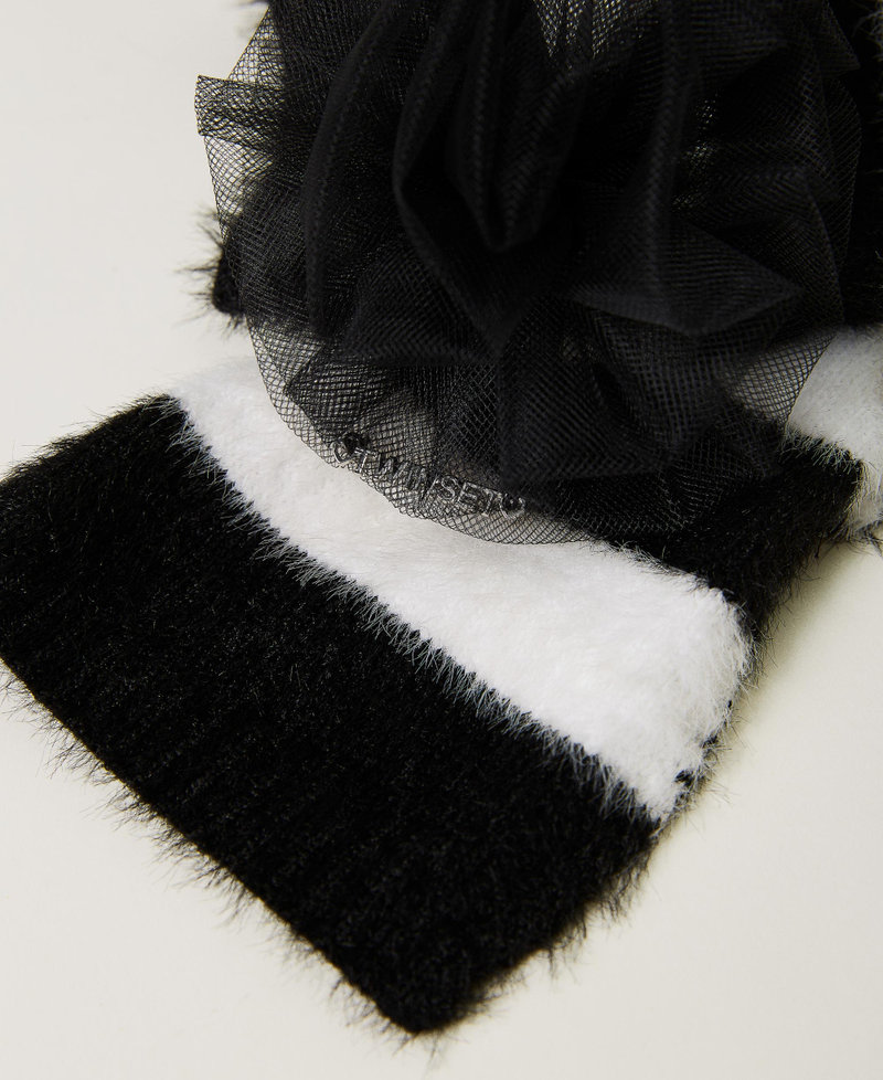 Полосатый шарф с брошью Двухцветный Желтовато-белый / Черный Девочка 232GJ4386-02