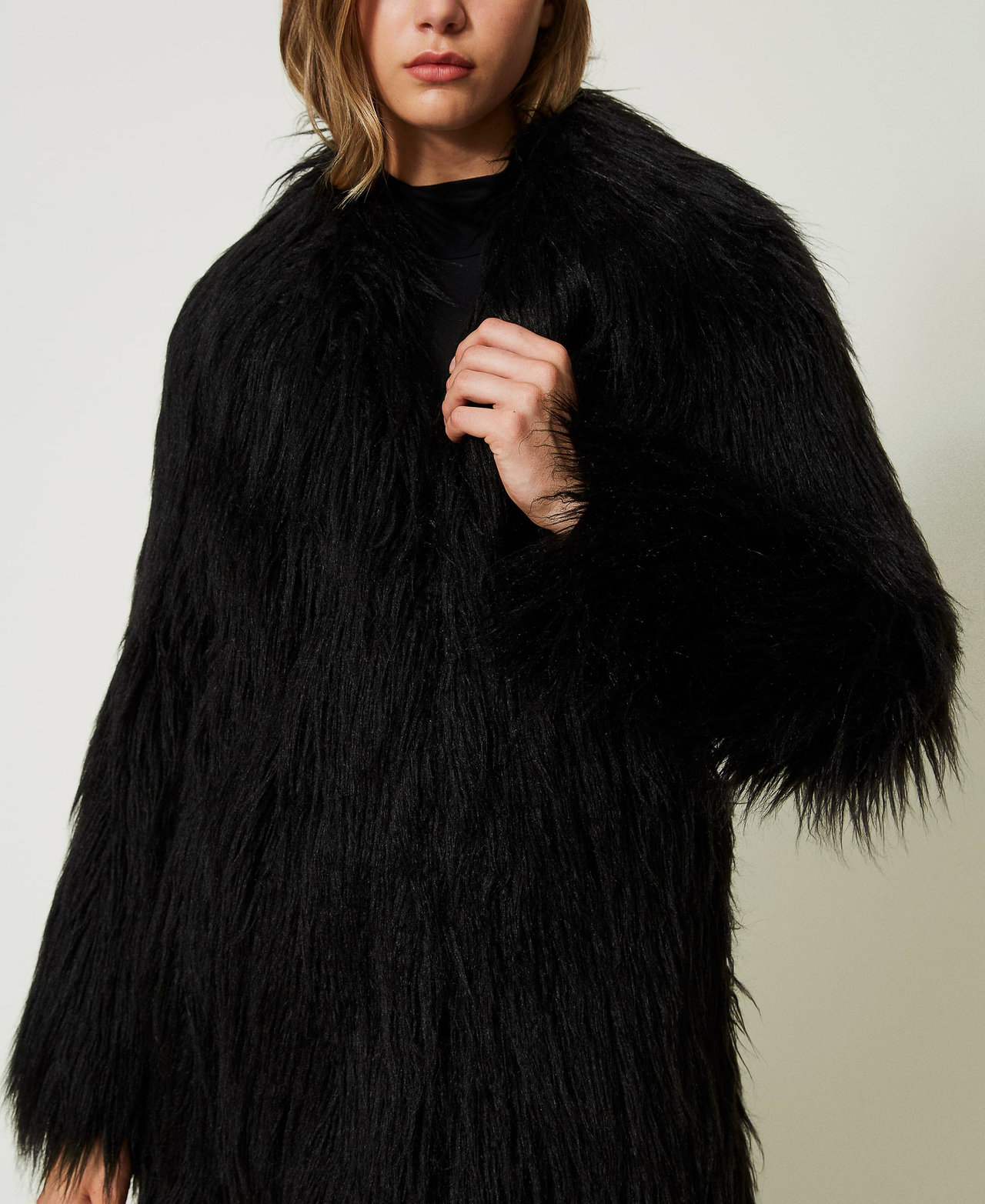 Black plus size best sale fur coat