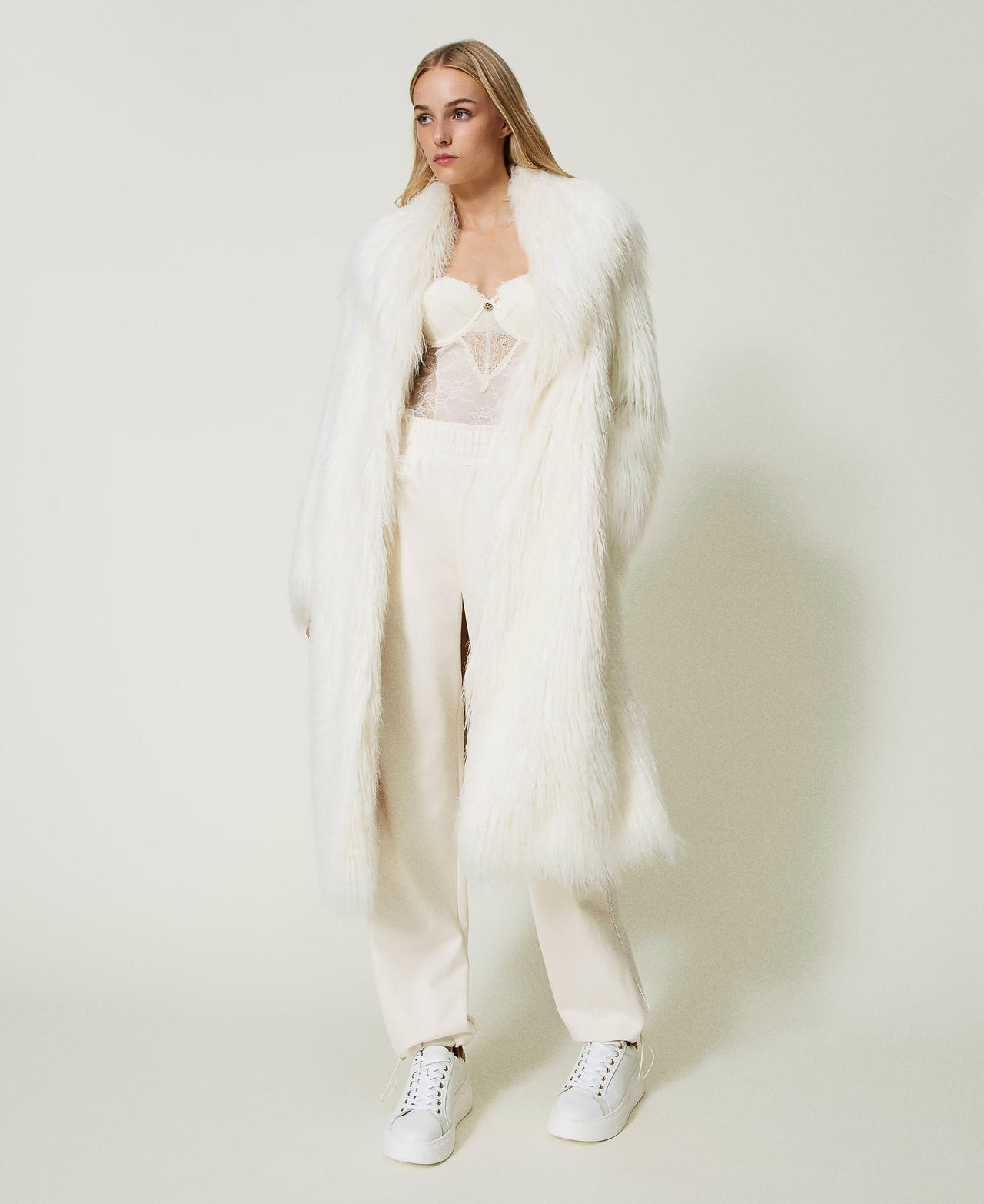 Faux fur coat Vanilla White Woman 232LI23MM-02