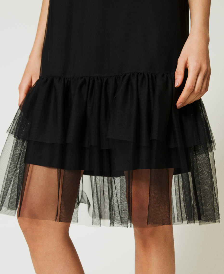 Midi dress doubled with tulle