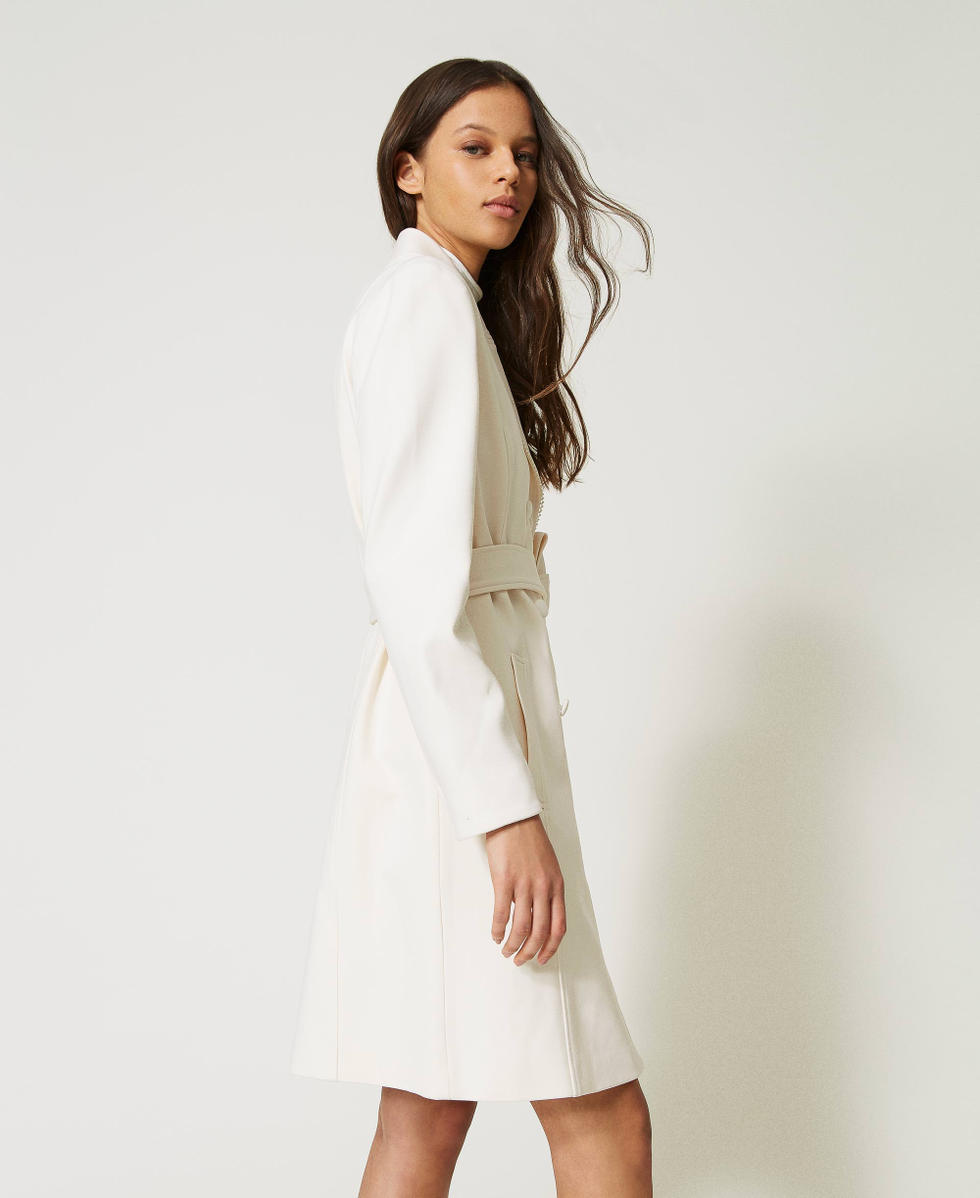 White double breasted trench coat hotsell