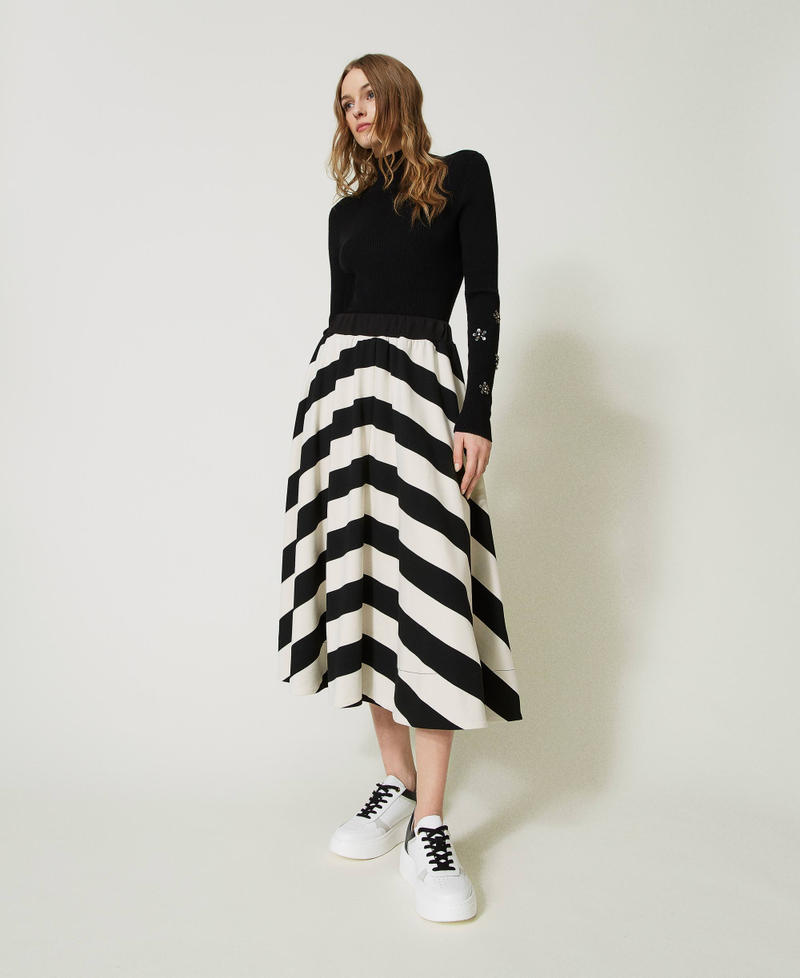 Midi skirt with chevron stripes Vanilla / Black Woman 232LI2QAA-01