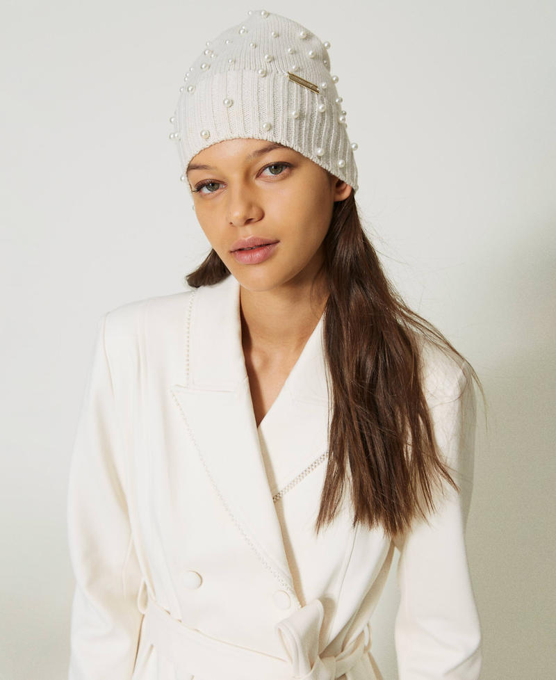 Knit beanie with pearls Vanilla White Woman 232LI4PMM_00145_0S