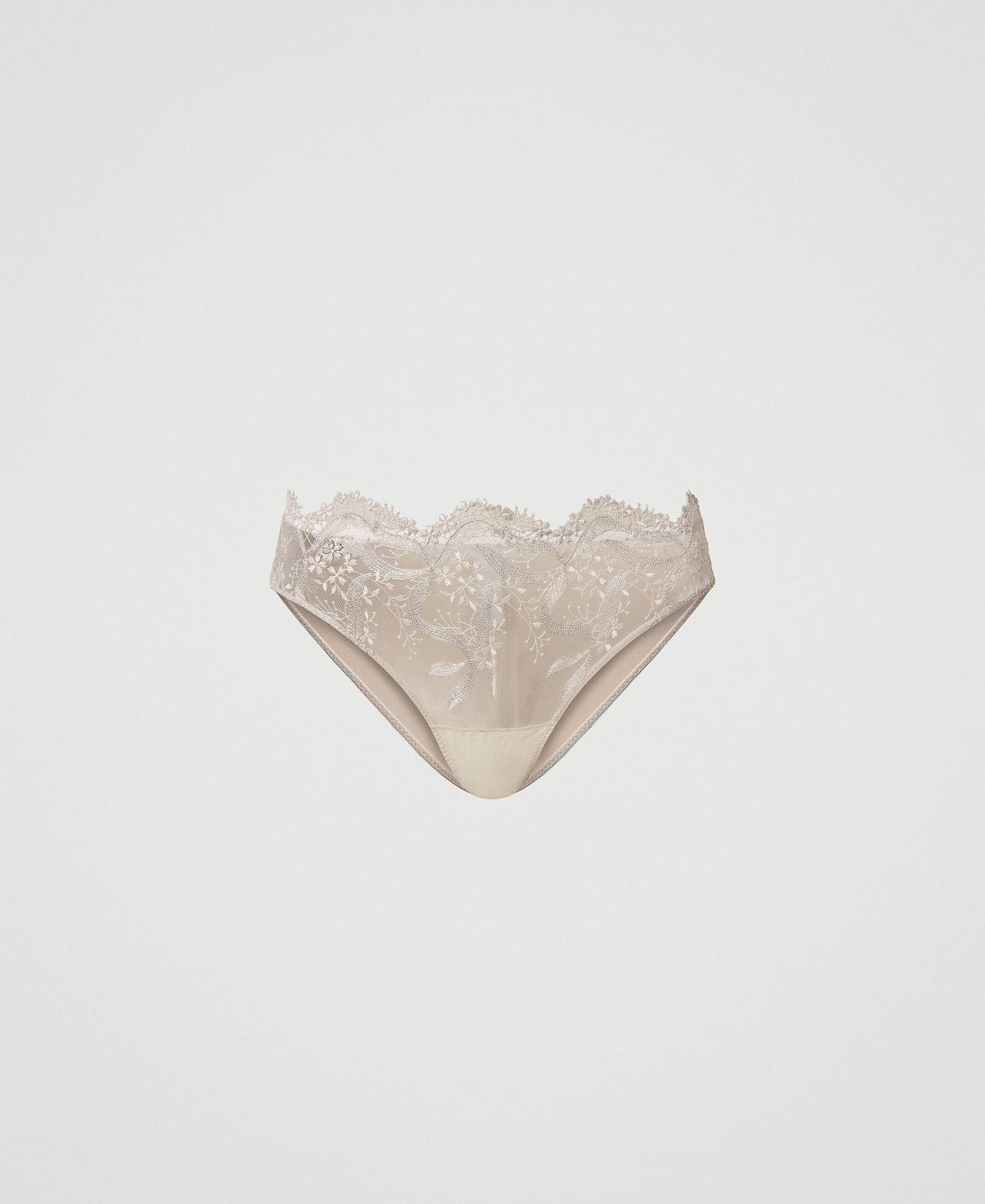 Slip en tulle avec broderie macramé