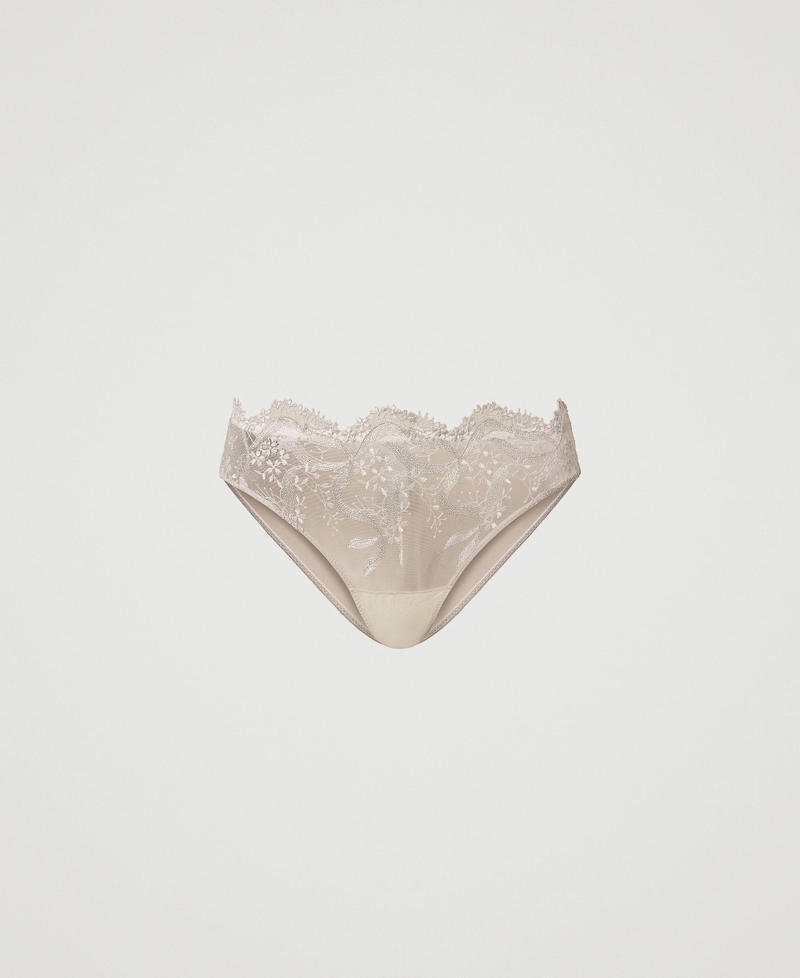 Slip en tulle avec broderie macramé