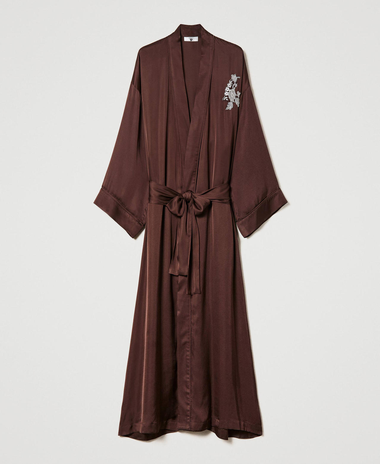 Long satin dressing gown with embroidery
