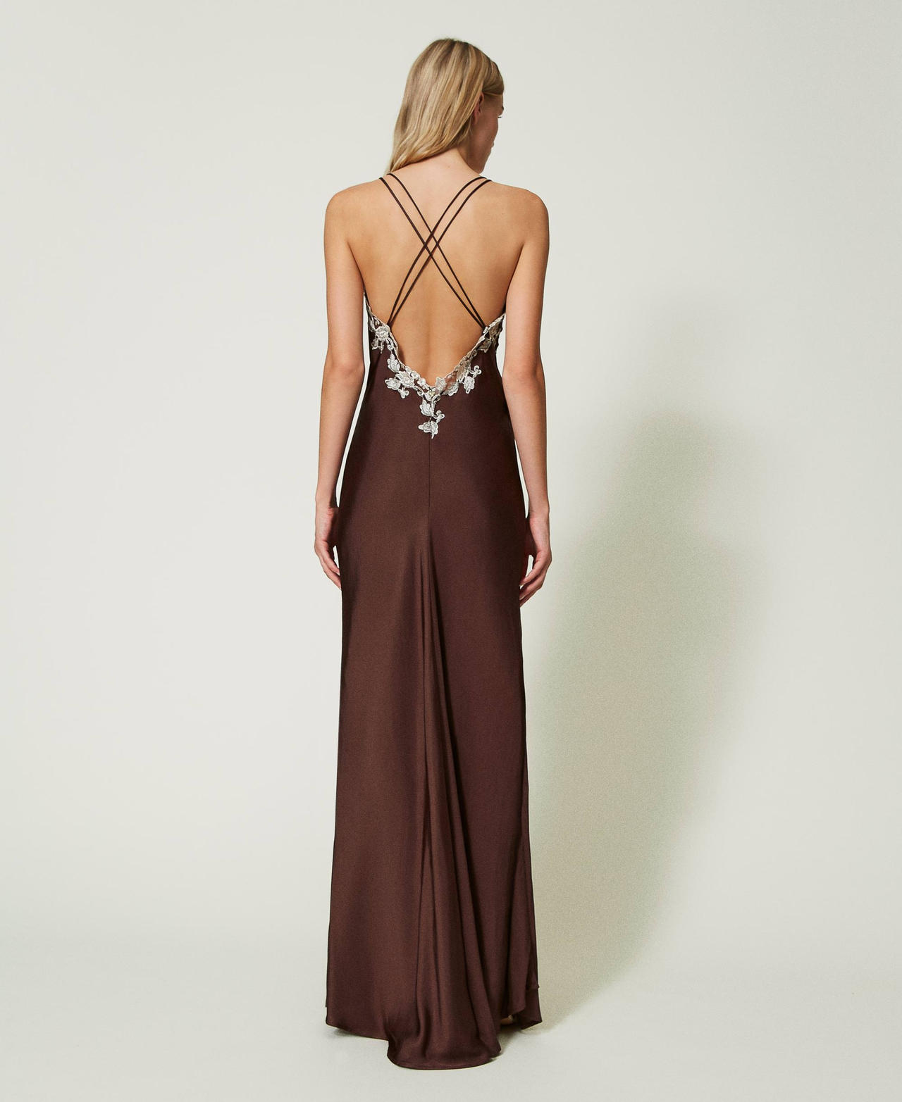 Long satin slip with lace "Coffee Bean” Brown Woman 232LL2AYY-03