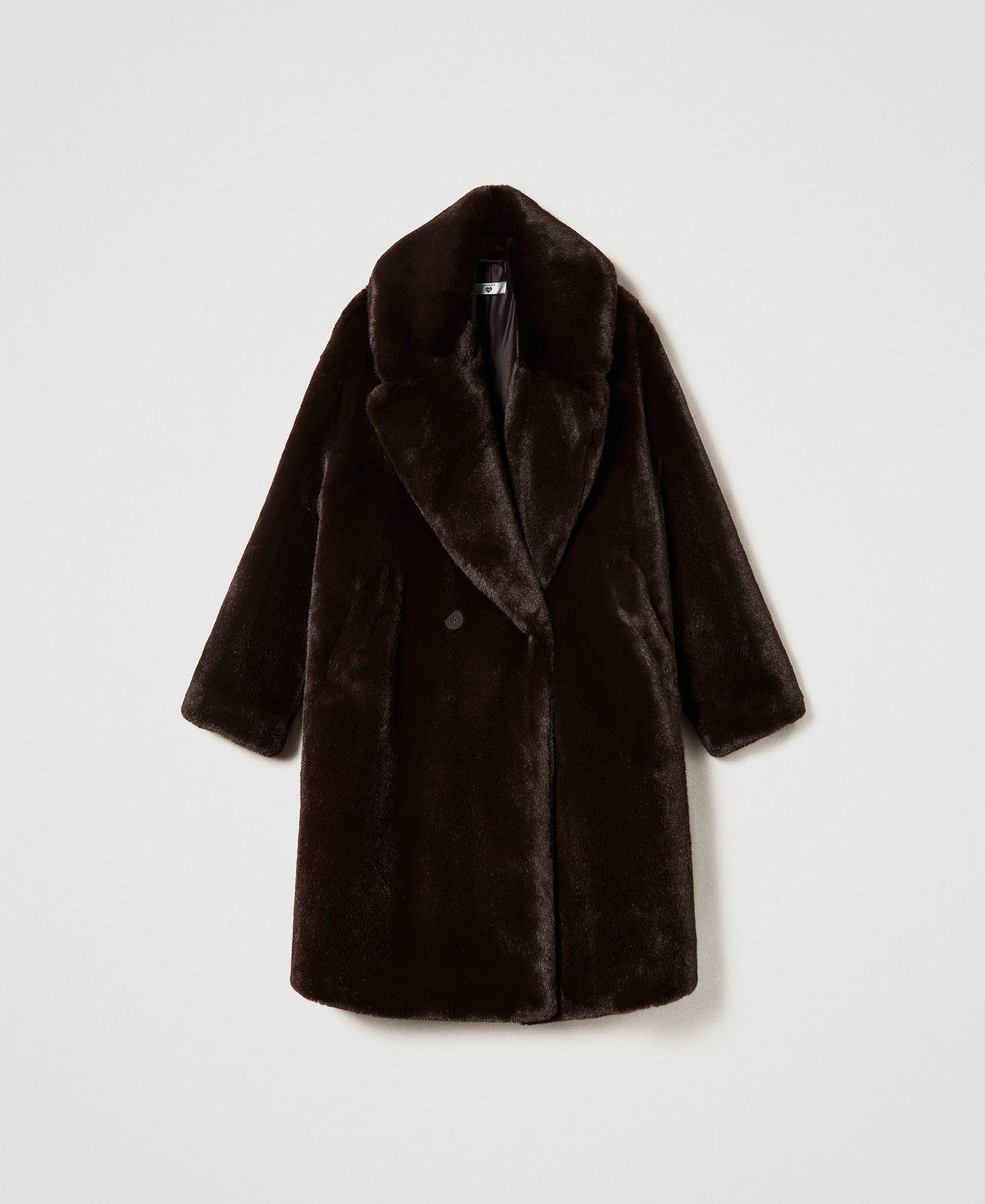 Manteau crois&eacute; en fausse fourrure