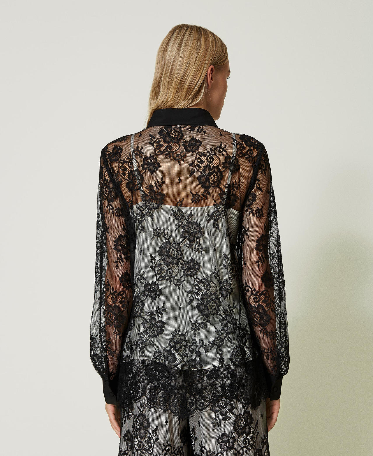 Camicia in pizzo e top Bicolor Pizzo Nero / Madreperla Donna 232LL2BMM_11129_03