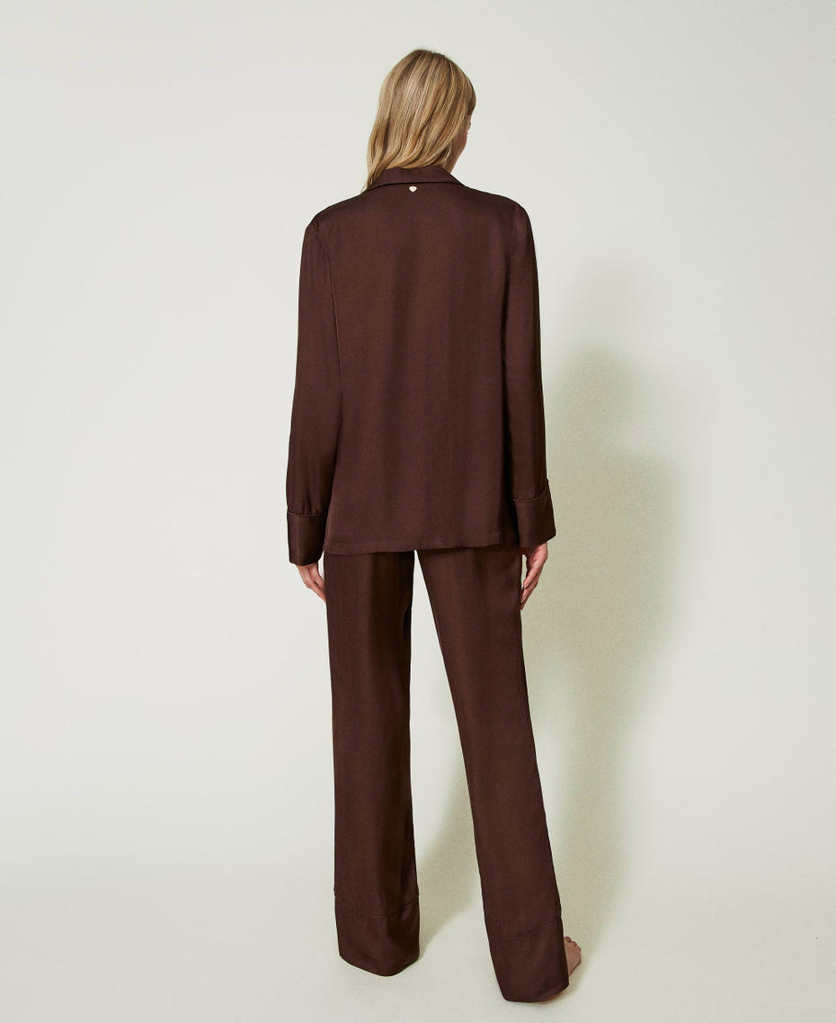 Mannish satin pyjamas with piping