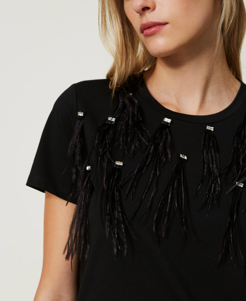 T-shirt with handmade embroidery
