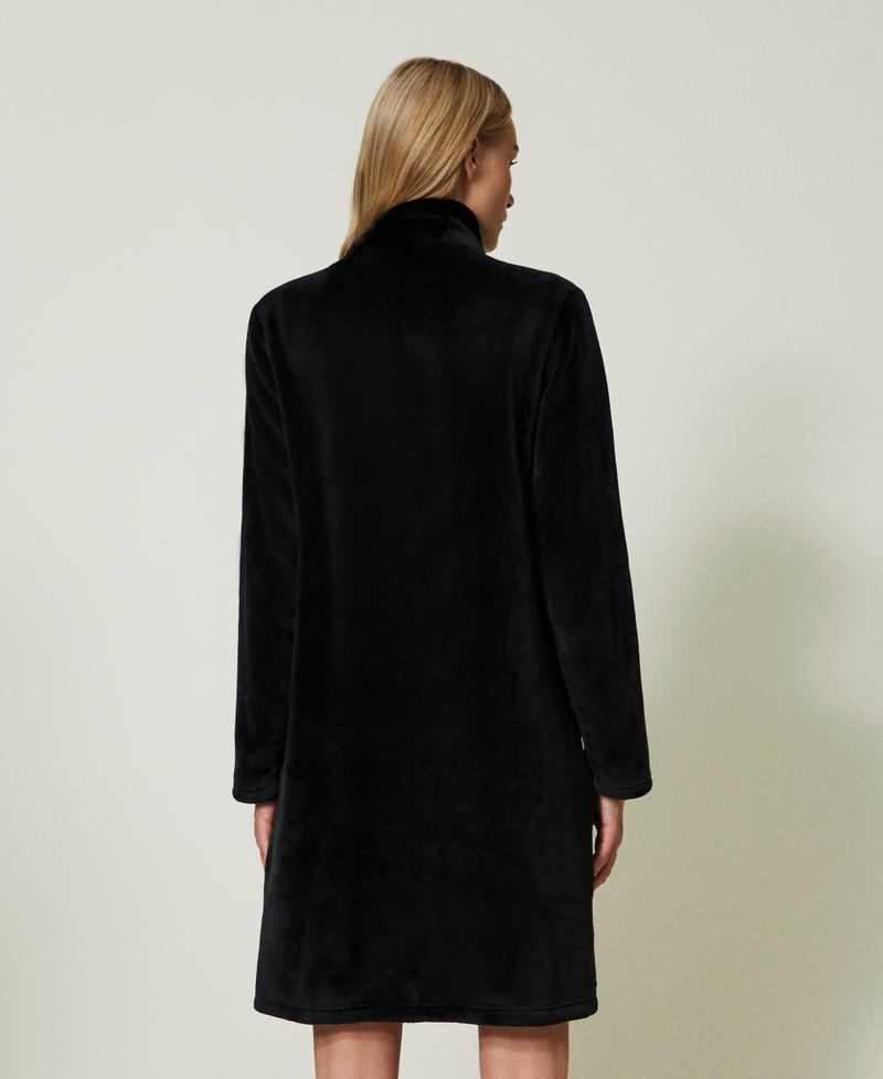 Robe de chambre en fausse fourrure avec fermeture éclair