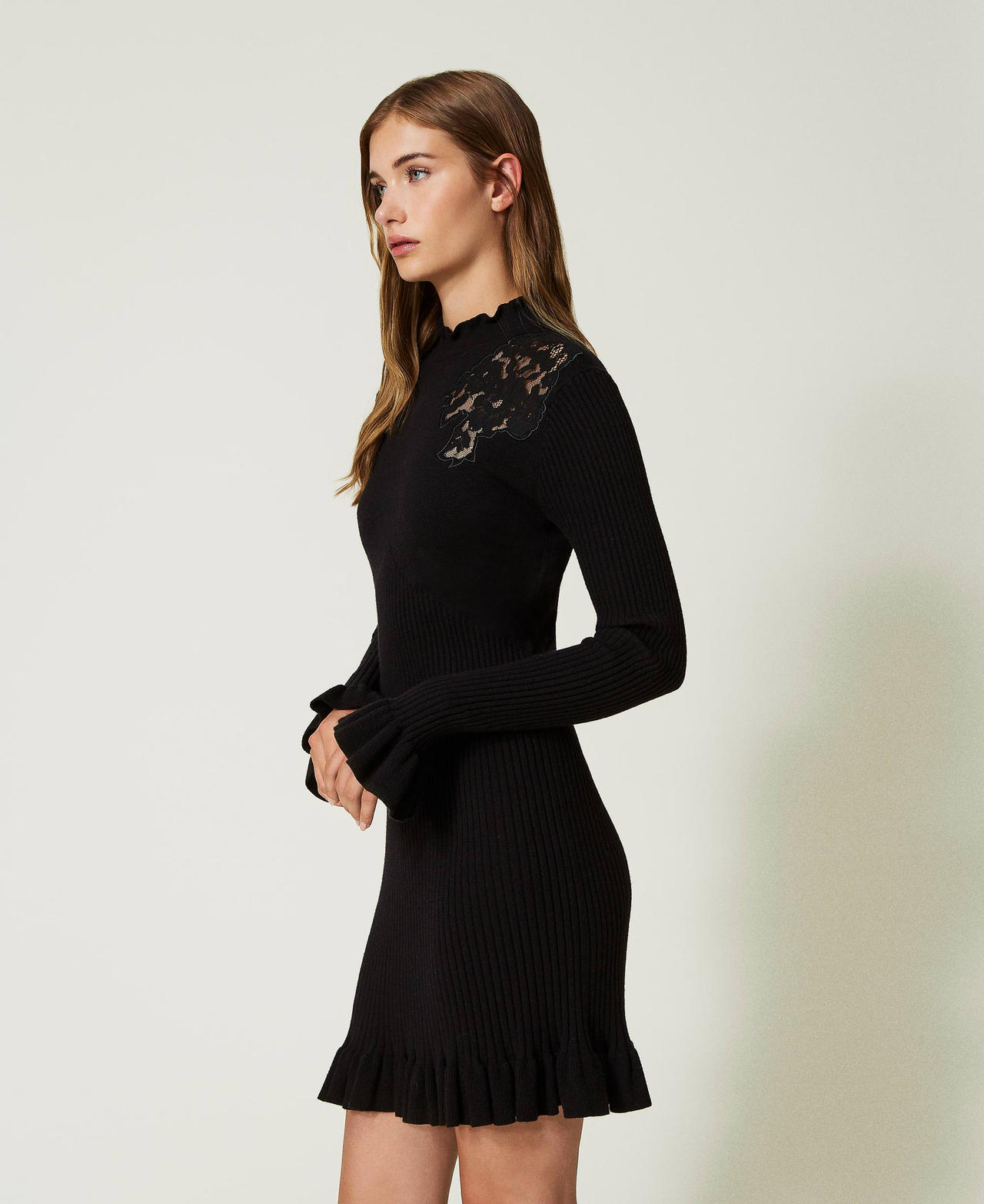 Short knit dress with lace Black Woman 232LL3DBB-02