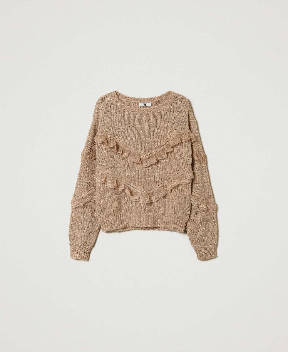 Jumper with lace ruffles