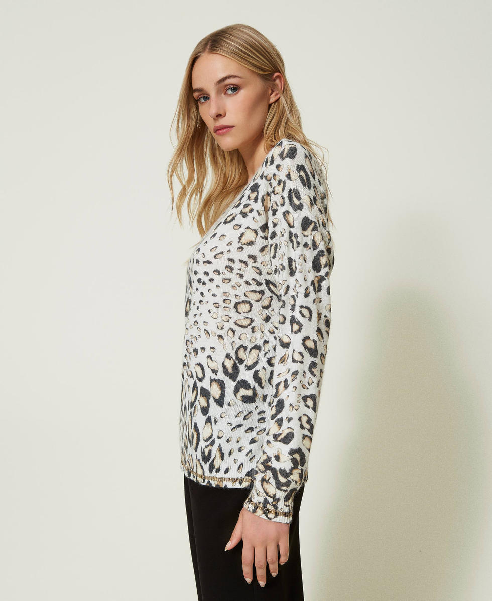 Animal print jumper