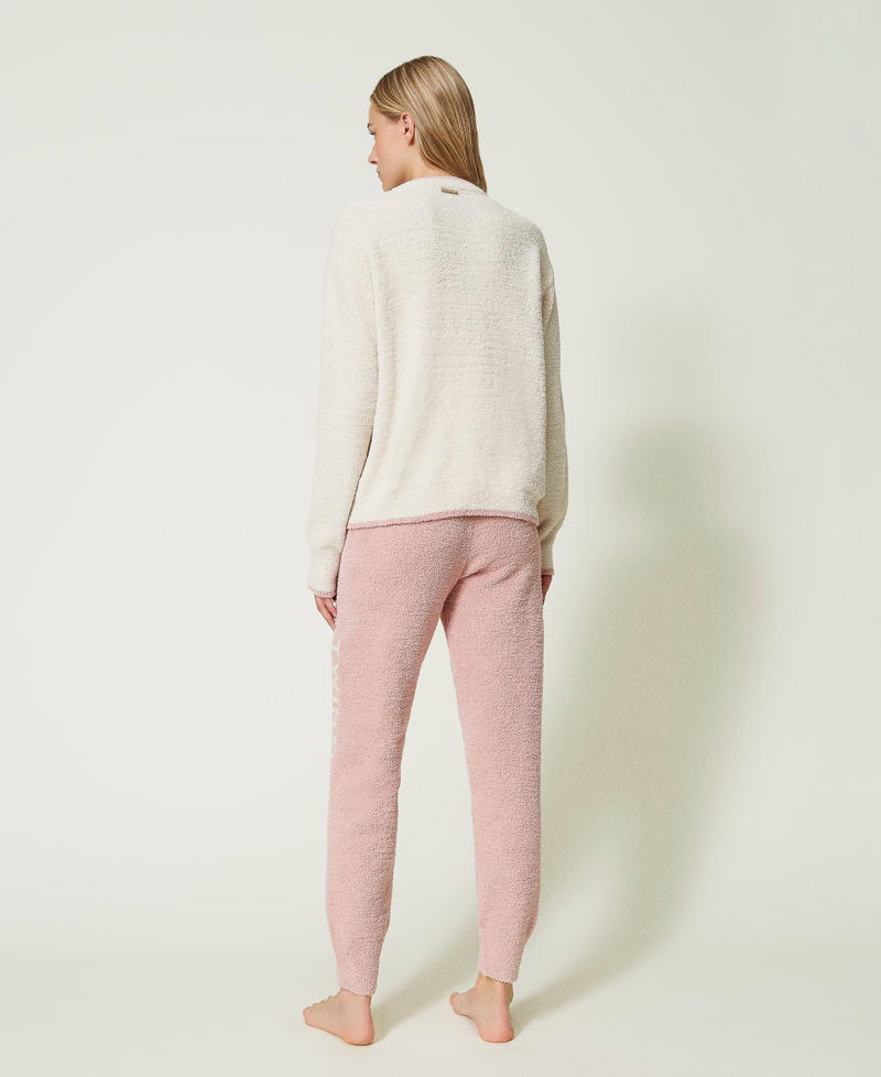 Jumper with hearts and trousers Two-tone Mother of Pearl / Ballerina Pink Woman 232LL3H00-04