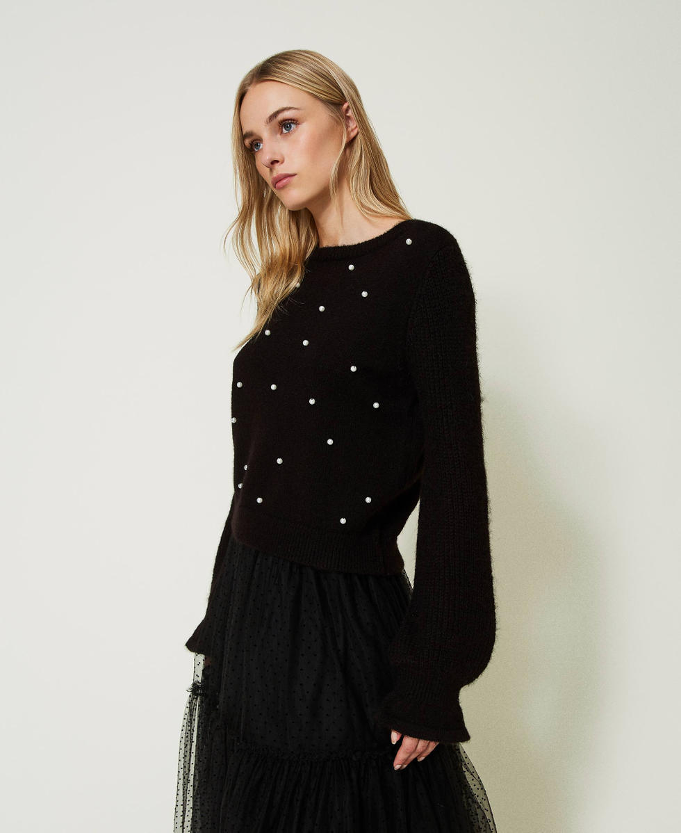 Pull en laine m&eacute;lang&eacute;e avec perles