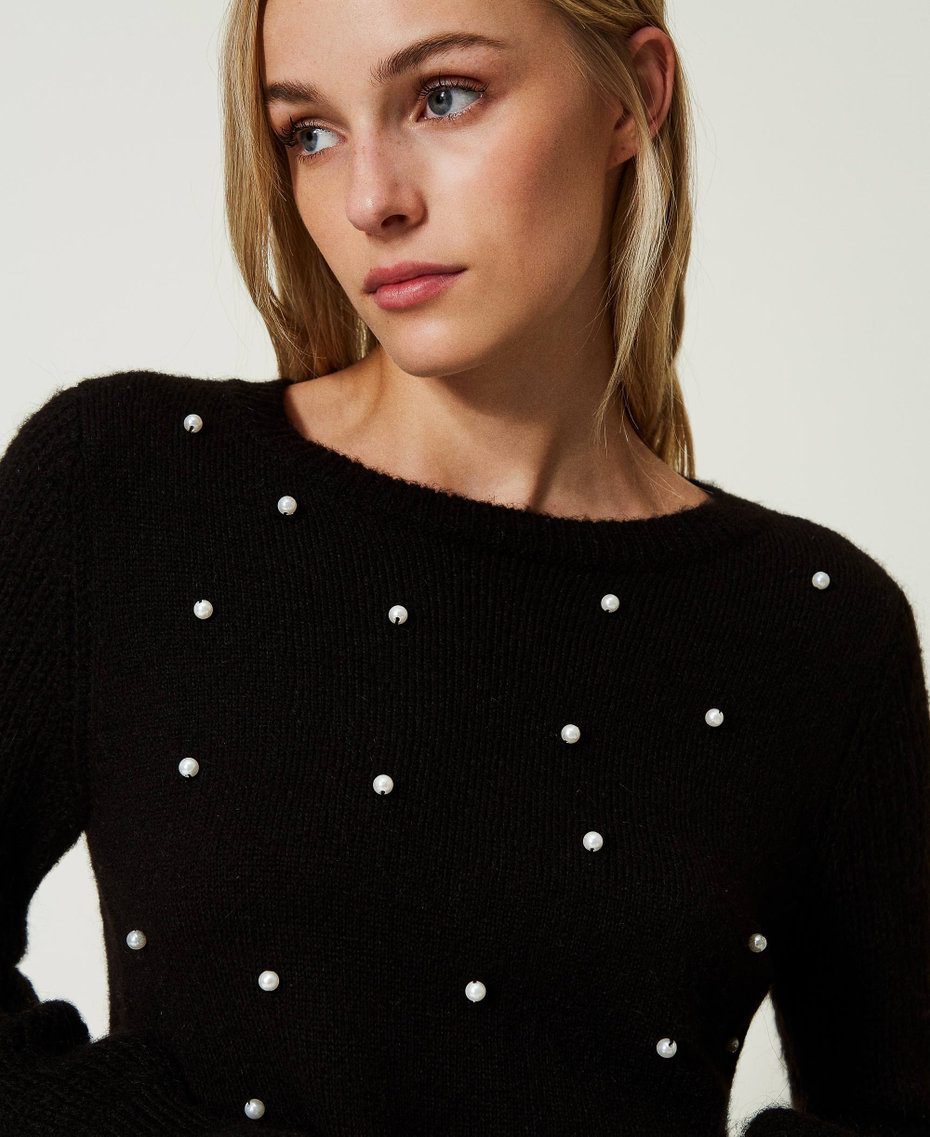 Wool blend jumper with pearls
