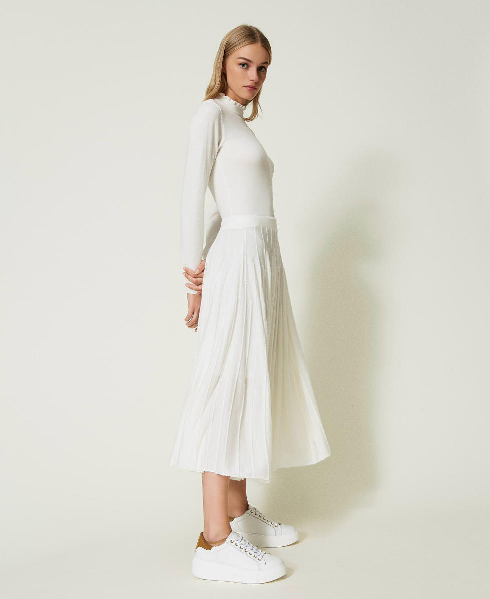 White pleated skirt midi hotsell
