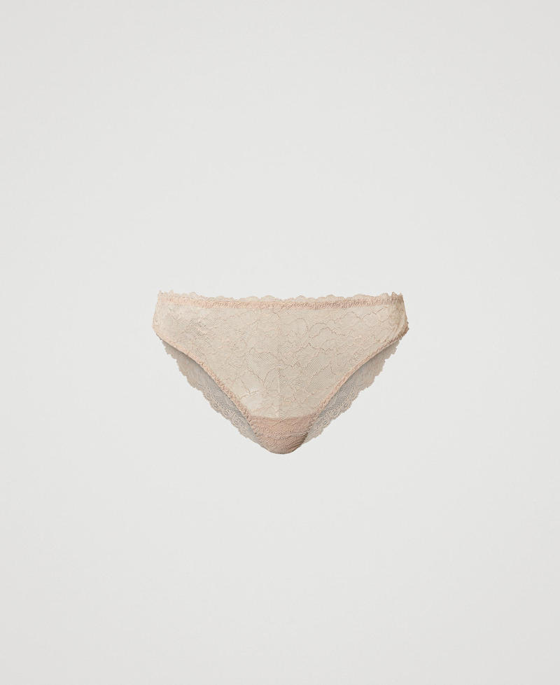 Slip brésilien en dentelle rebrodée