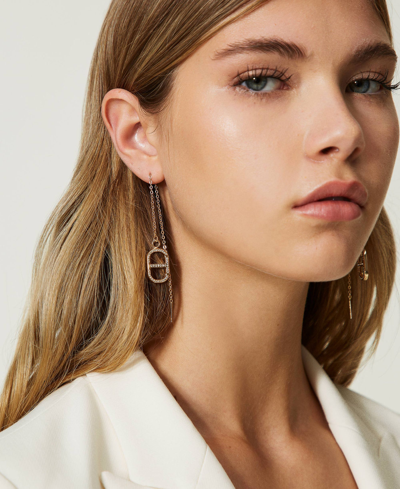 Orecchini pendenti a catena con Oval T