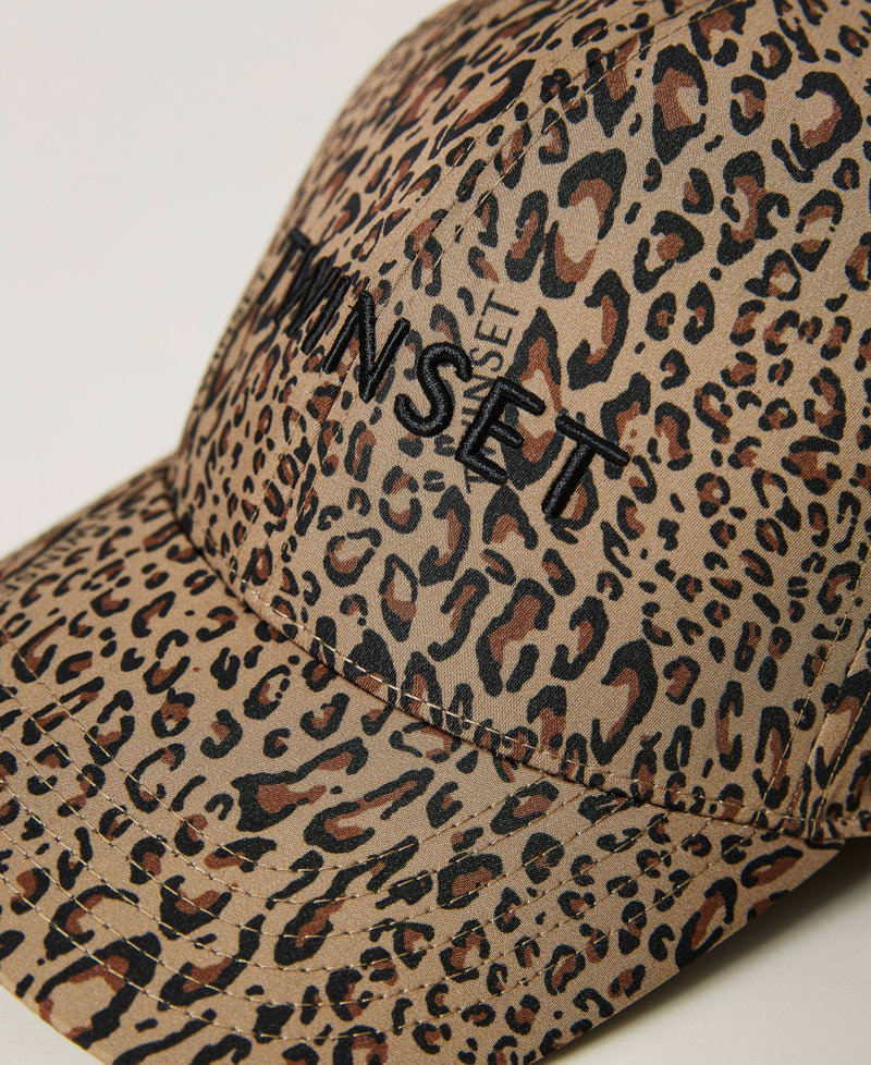 Animal print baseball cap