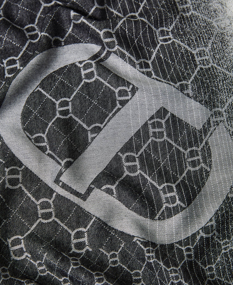 D&eacute;grad&eacute;-Jacquardtuch mit Oval Ts