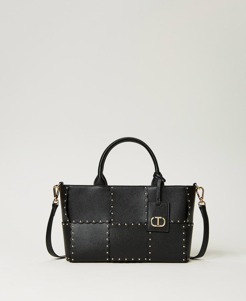 ‘Lucky’ shopper with scalloping and studs Black Woman 232TB7260_00006_01
