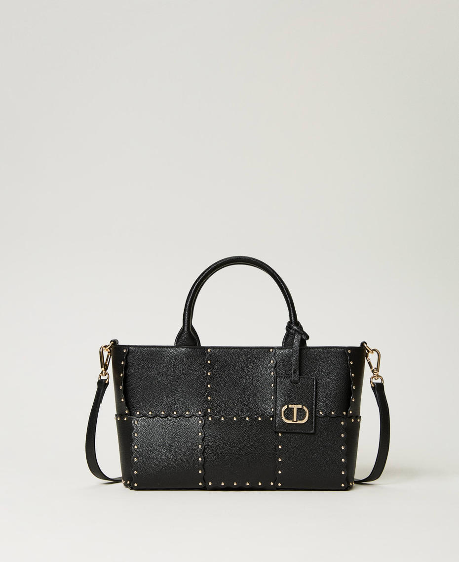 ‘Lucky’ shopper with scalloping and studs Black Woman 232TB7260_00006_01