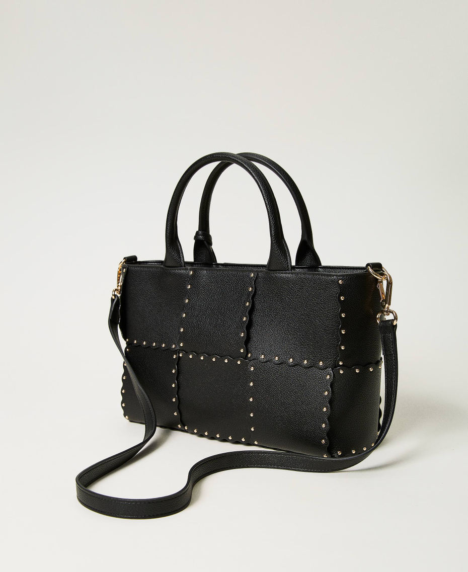 ‘Lucky’ shopper with scalloping and studs Black Woman 232TB7260_00006_03